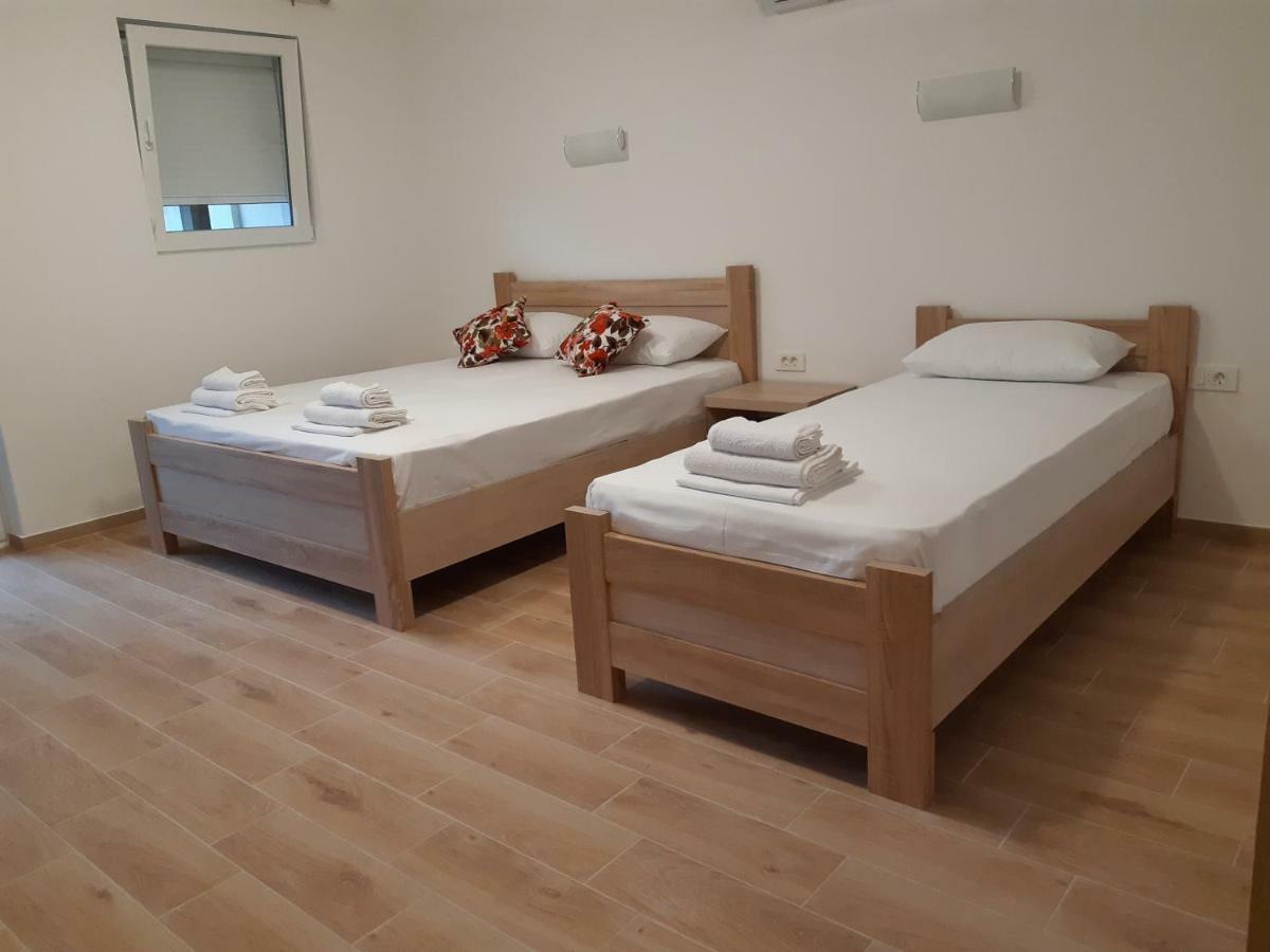 Apartmani Marina Kopitovic Petrovac na moru Exterior foto